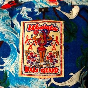 Men's Uluwatu Bali Island Medium Shirt